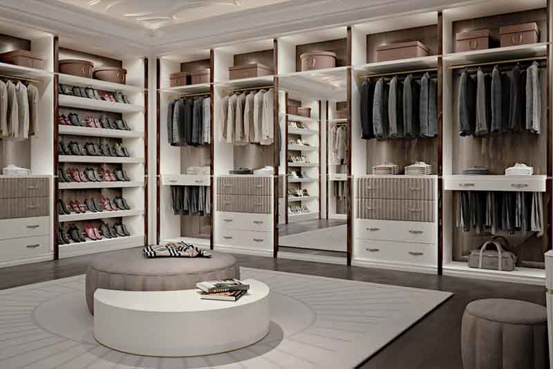 Luxury Custom Walk-in Closet Company for Marketing Managers