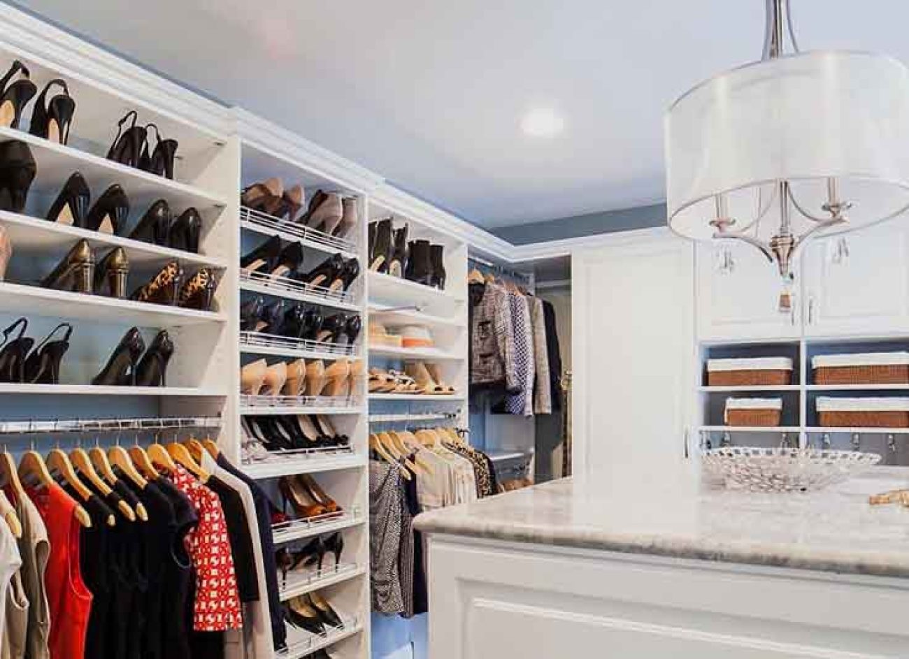 Custom Walk-in Closets for Sales Manager