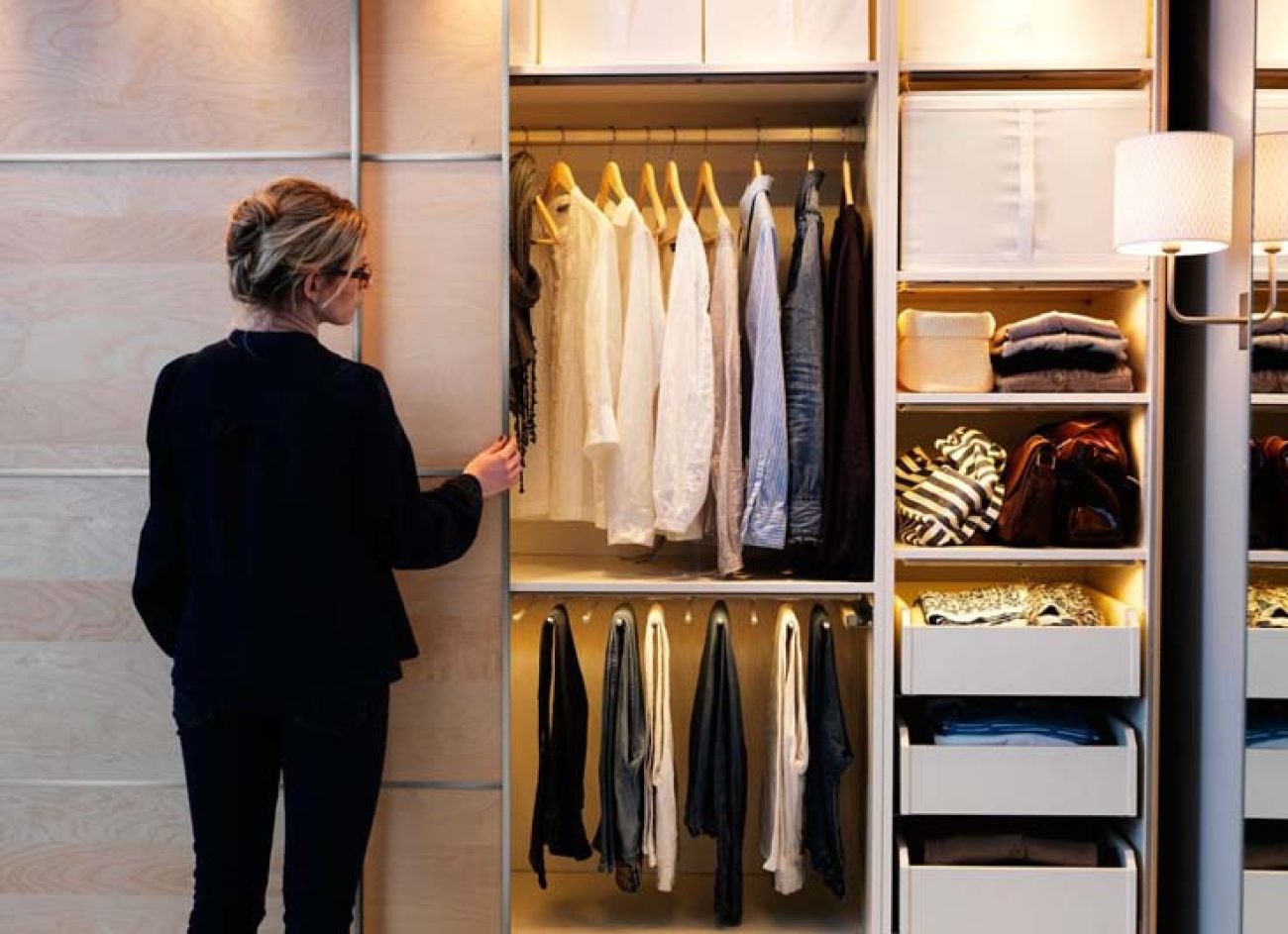 Walk-in Closets for IT Managers